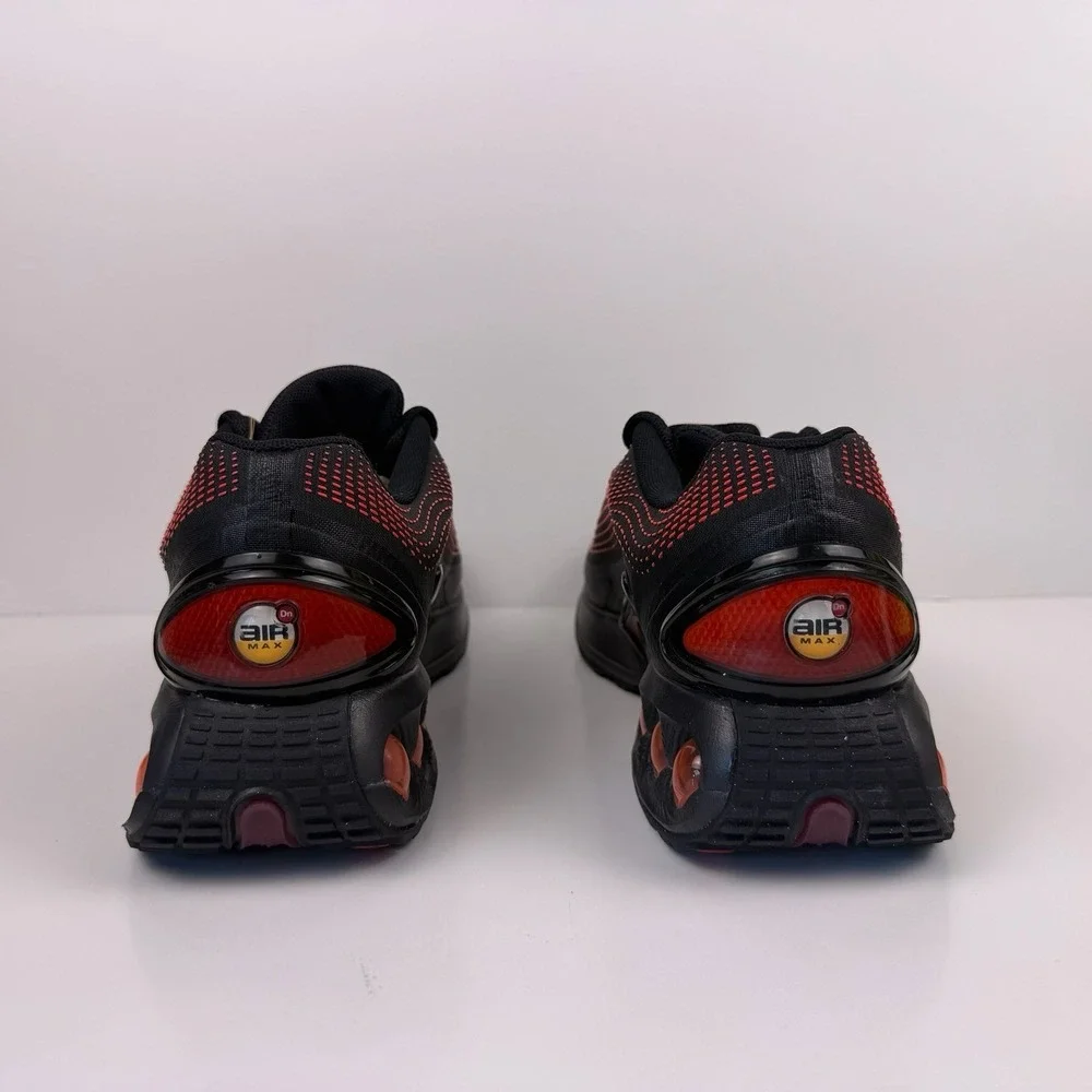 Nike Air Max DN GS Sneakers Size 6.5 Youth Black/Black/Red FB8987-006